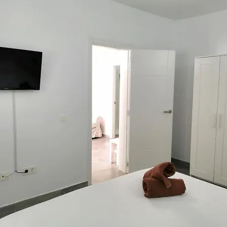 Apartment Anjomacar A