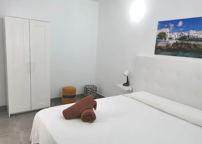 Appartement Anjomacar A *